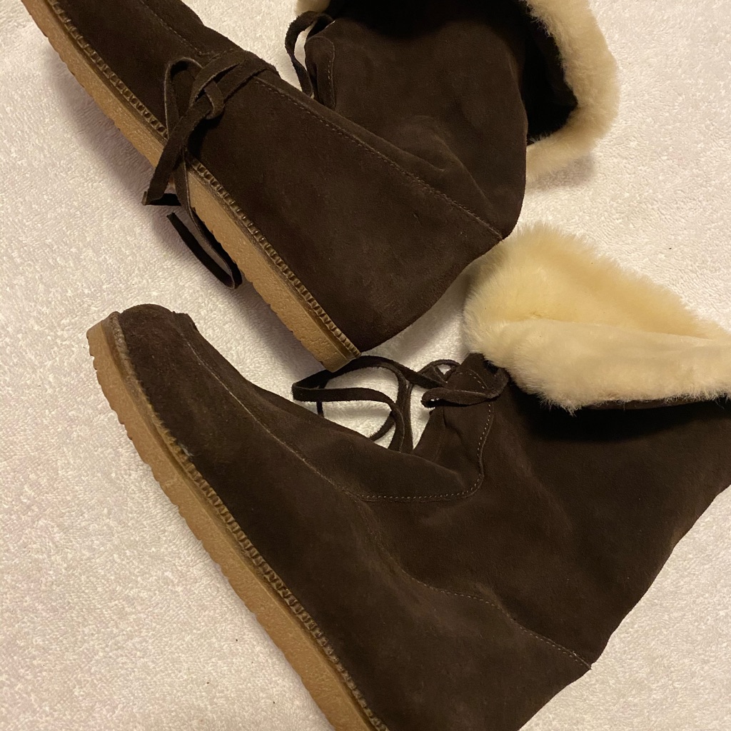 Almost Brand New Super Comfortable Boots By Michael Kors  Box 49